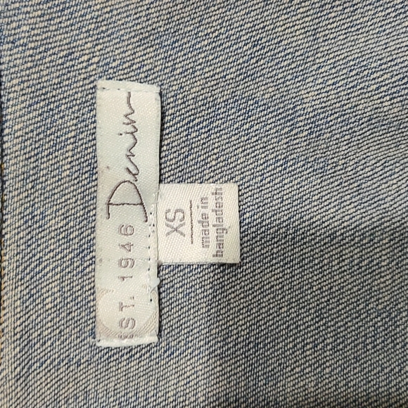 Cato Jean Jacket w/ Front Button Pockets - Picture 3 of 6